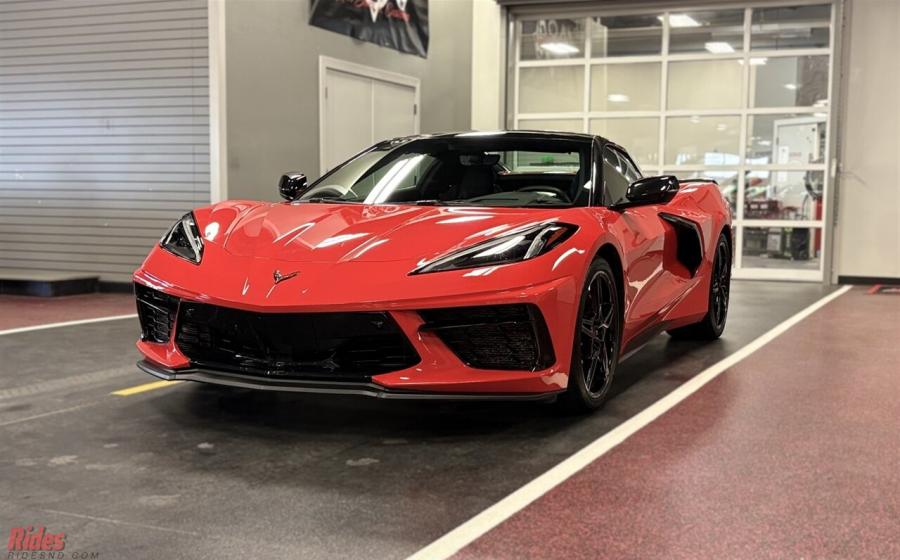 Chevrolet Corvette Stingray 2LT